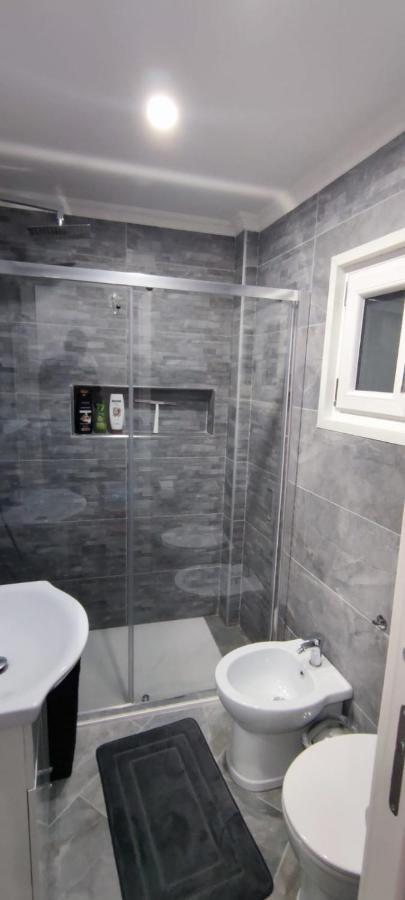 Andrea'S Apartments - Chiasserini Milano Ngoại thất bức ảnh