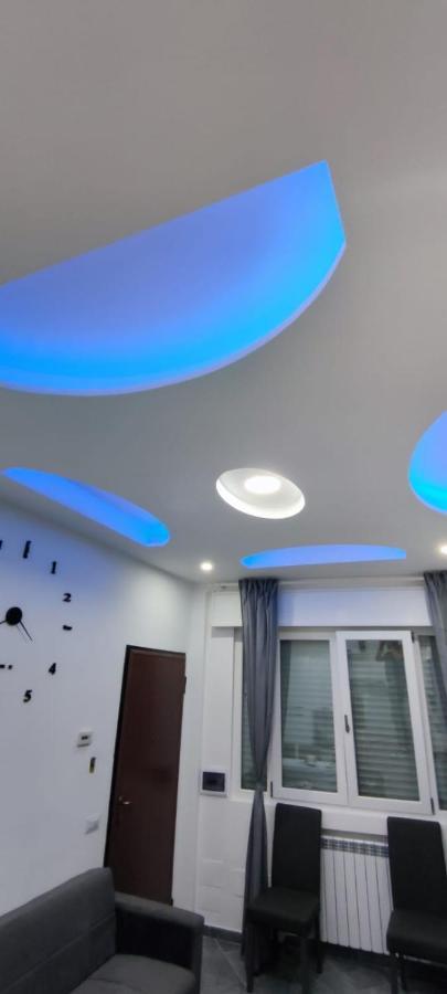 Andrea'S Apartments - Chiasserini Milano Ngoại thất bức ảnh