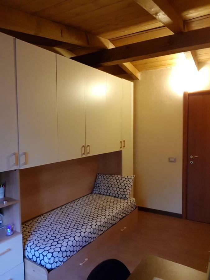 Andrea'S Apartments - Chiasserini Milano Ngoại thất bức ảnh