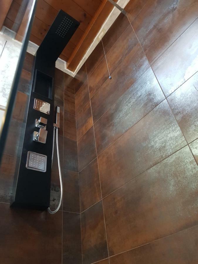 Andrea'S Apartments - Chiasserini Milano Ngoại thất bức ảnh